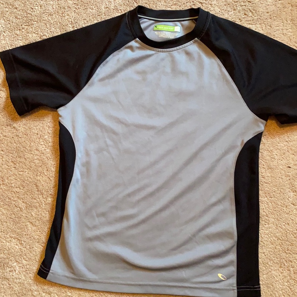 Tek gear sport shirt